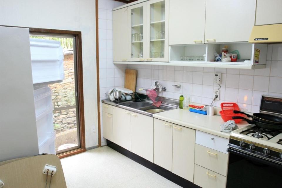 Goseong Choi Pilgan'S Old House Ξενοδοχείο Εξωτερικό φωτογραφία